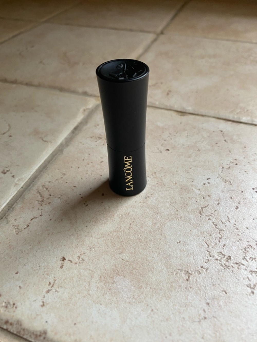 Lancôme L’Absolu Rouge Lipstick, 2 Lancôme Colour Focus eyeshadow, Mary Kay….. - Picture 2 of 3